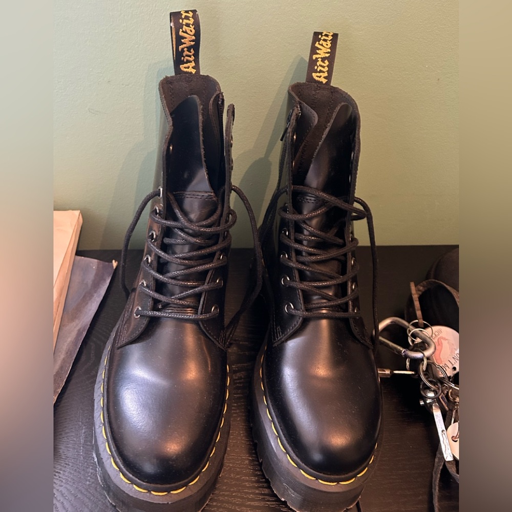 Dr. Martens